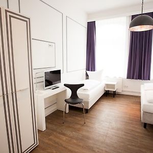Boutique Dreibettzimmer